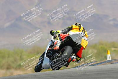 media/Apr-13-2025-Race Pace (Sun) [[7918213ab8]]/Vested/5-Turn 9 Side (1115am)/